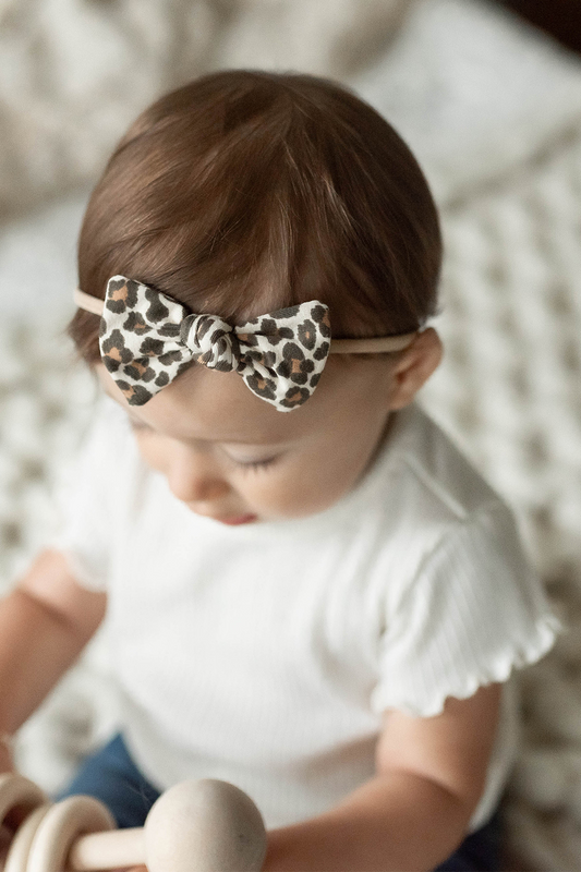 Square Knot Baby Bows – Over 30 Colours Available
