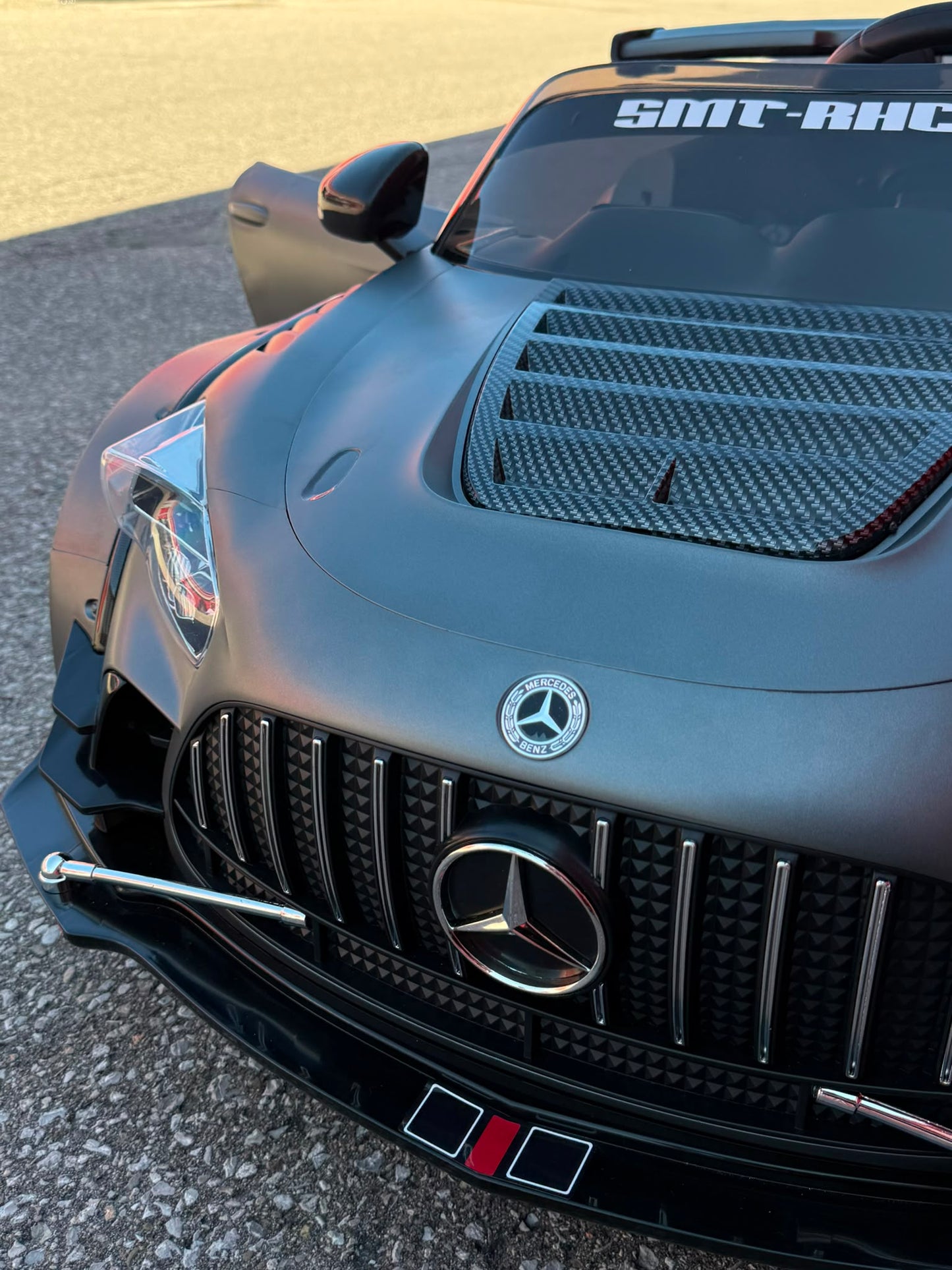 2026 24V Mercedes Benz GT Widebody NEW 2 Seater Race Car with Remote Control with DRIFT