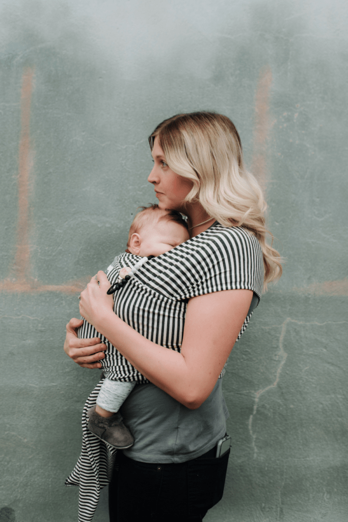 Beluga Wrap Baby Carrier – Lori, Charcoal Stripe