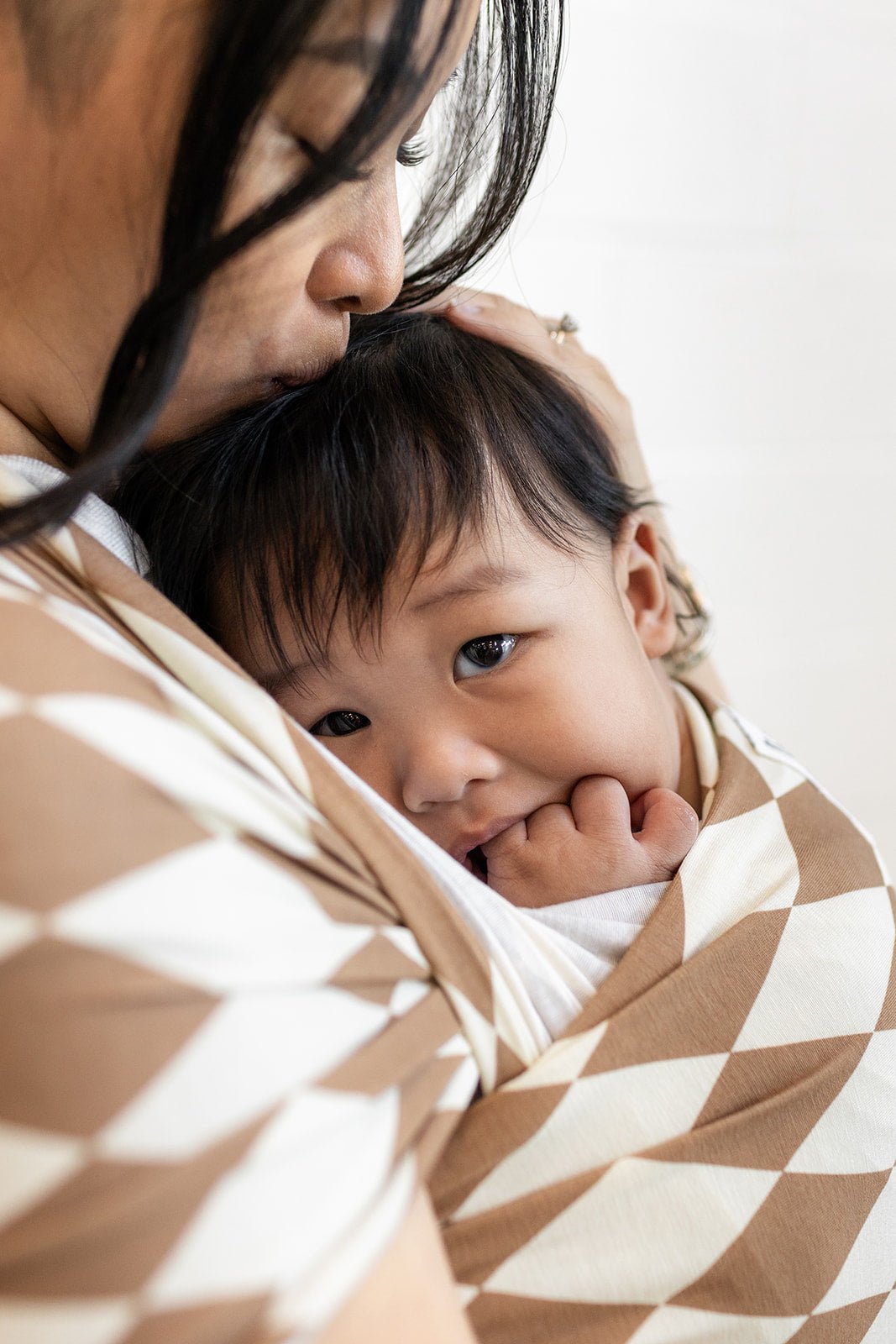 Beluga Wrap Baby Carrier – The Toasted Oak